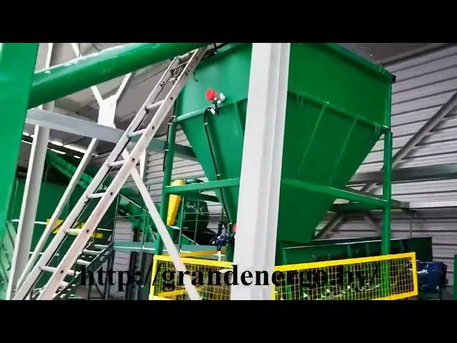 Machines for sorting peat, woodchips, sawdust