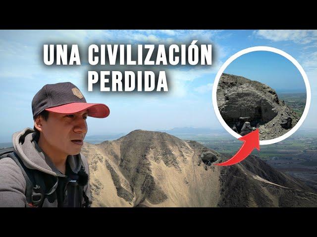 Encontré UNA CIVILIZACION PERDIDA al borde del ABISMO de un CERRO ️