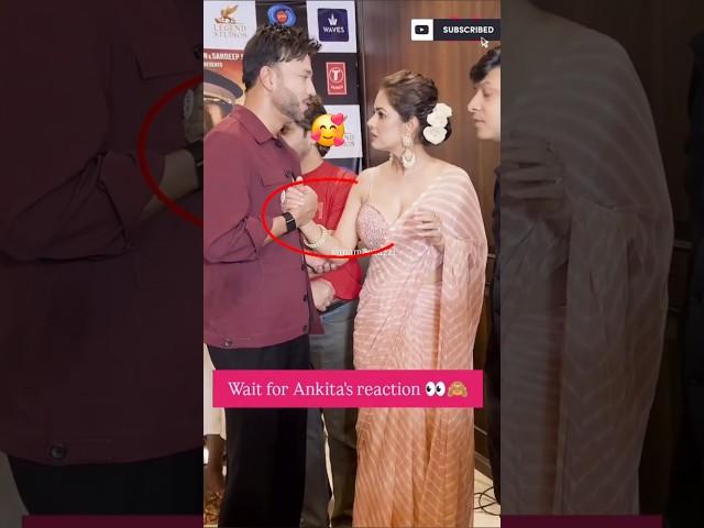 ankita lokhande reaction when vicky holds meera chopras hand | ankit lokhande viral  reaction