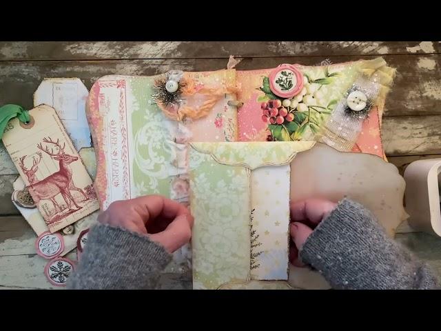 Curvy Christmas Tag Journal - @ThePaperCameo