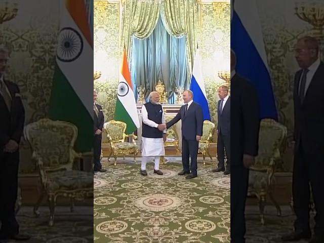 Putin Holds Talks With India's Modi at Kremlin During Moscow Visit