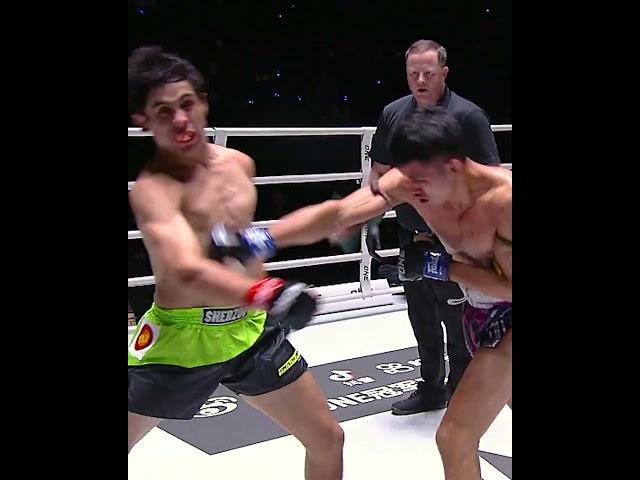 Wild striking  Don't miss the crazy encounter between Nakrob and Sherzod Kabutov!