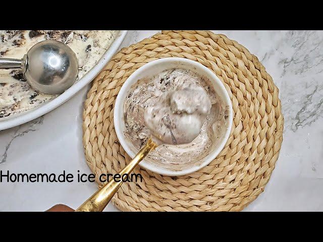 Make Your Own Deliciously Flavoured Ice Cream Without the Store!