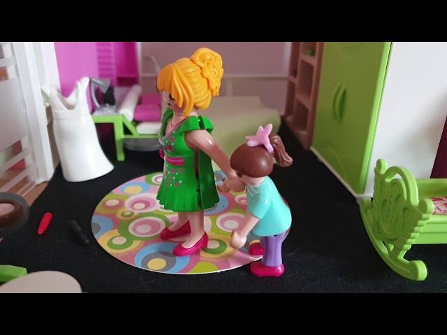 Chloé en français présente une histoire Playmobil : Marie - Lou n est pas sage du tout...