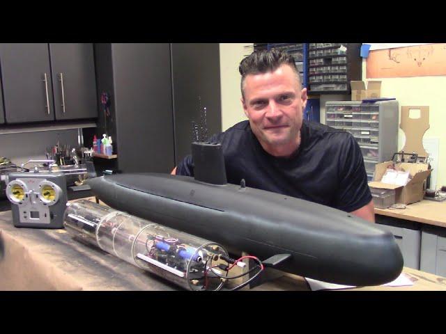 Valiant Class RC Submarine in 1:72 scale