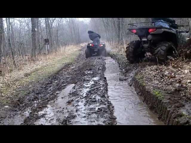 Polaris Sportsman 500 HO & 700 EFI Trail Riding & Mudding Off Road