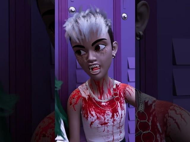 He's a vampire! And he loves me... 