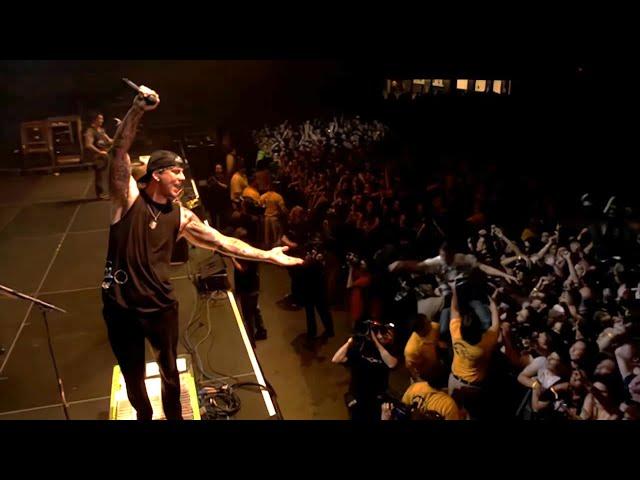 Avenged Sevenfold - Almost Easy | Live In The LBC [HD]