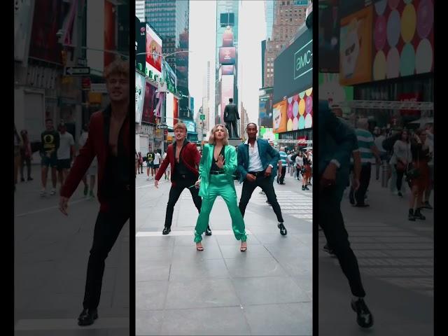 Stayin Alive in Time Square! Vik x Miranda x Bdash