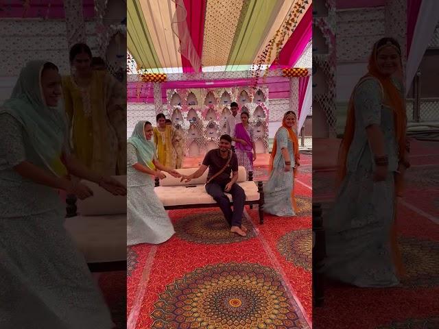Aaj Hasle Kal Tujhe Rona Padega#viralshorts #bhaikishaadi #fun #comedy #shortsfeed #dance #masti