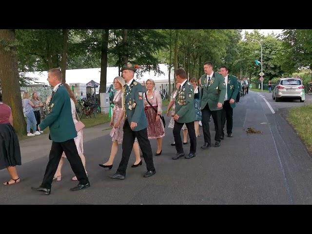 Schützenfest Neuenkirchen-Vörden Montag 15.07.2024 - Marsch zur Proklamation