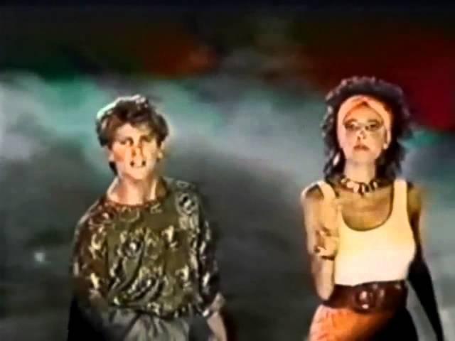 Radiorama - Vampires. (HD)
