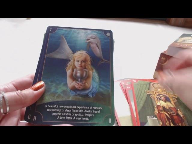 Traceyhd's  Review of the Angel Wisdom Tarot