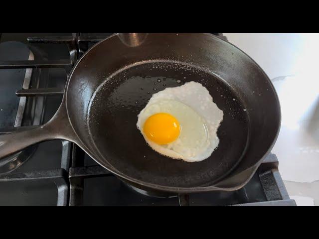 How to fry an egg in your Cast Iron WITHOUT IT STICKING!