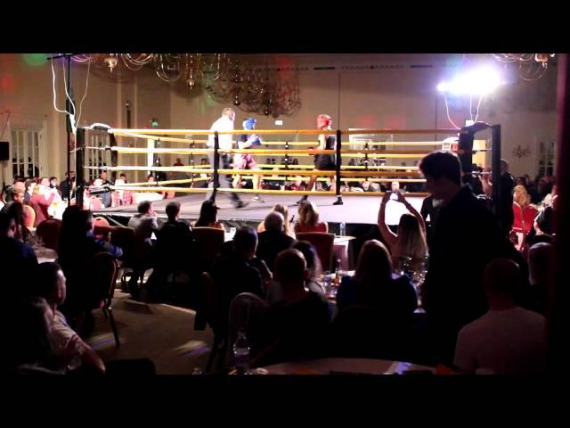 JDC BOXING - Naomi Thompson vs Christine Caples