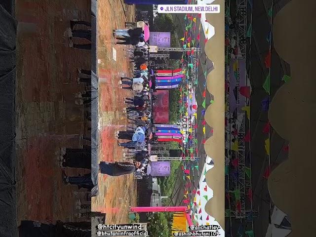 yo yo honey Singh sound check at ht city unwind jln stadium #yoyohoneysingh #brownrang #honeysingh