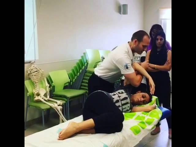 Osteopathic Articulation Techniques for the shoulder and upper back with OMT Training