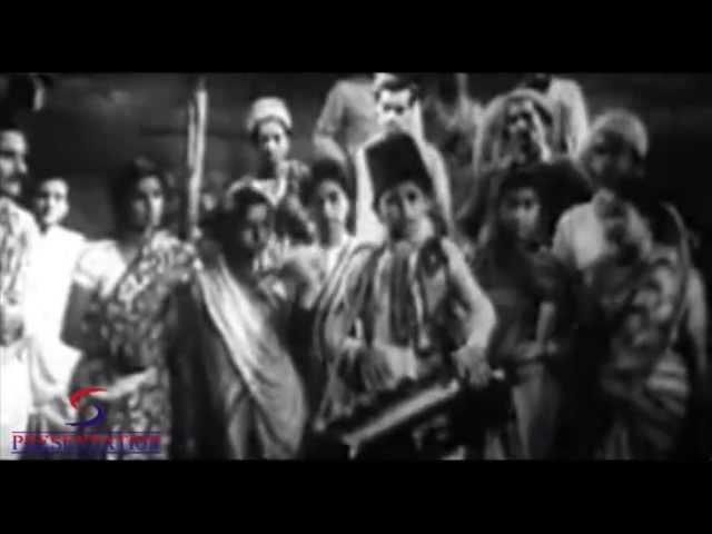 Do Dilon Ko Ye Duniya - Manju - CHAND - Shashikala, Begum Para, Prem Adib