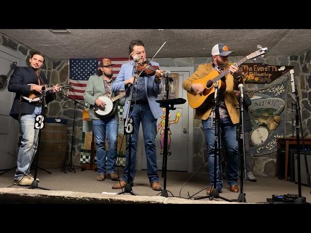 "Whose Shoulder Will You Cry On," Blue Holler Does it Live at Everett's Music Barn