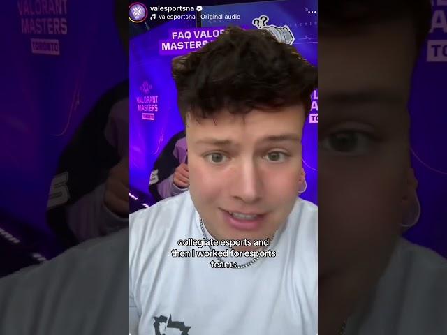 walking around with a mic to fans = working in social media