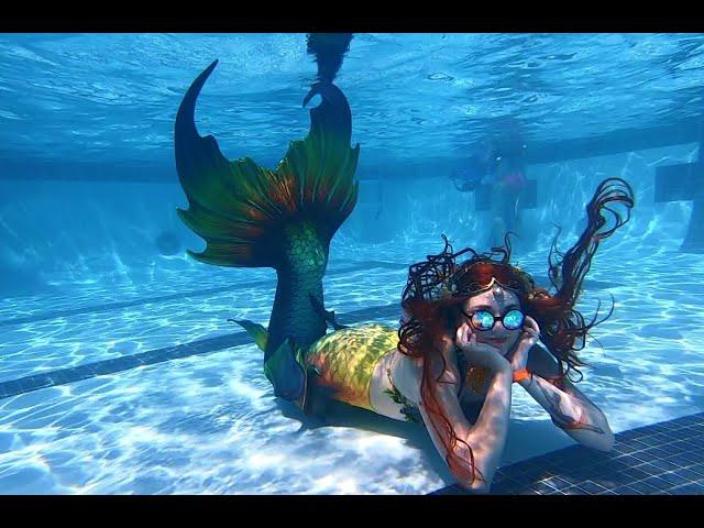 Raina Reviews: My Favourite Mermaid Tail EVER - Mertailor Paradise Whimsy Fantasea 2