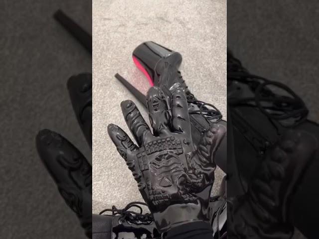 Magic glove