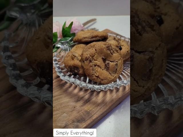 Cookies for you #chocolatechipcookies #chocolatedessertrecipe# chocolatecookies #shorts