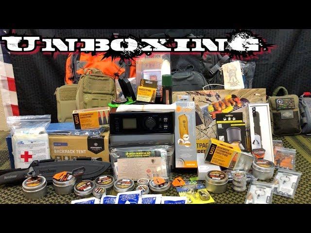 Unboxing EDC & Survival Gear | Battlbox Mission 38 | Survival Boxes | BOSS WATT SOLAR | UCO GEAR