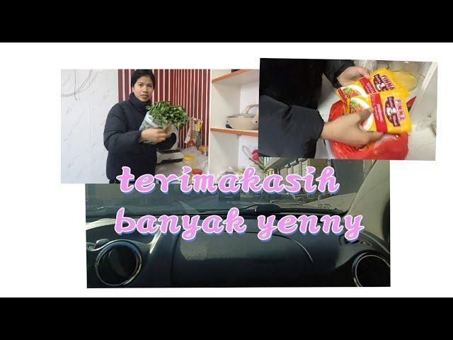 PERGI  KE  RUMAH  YENNY  DAN  DIKASI  BANYAK  BUMBU  RENDANG  (TERIMAKASIH  YDC) 