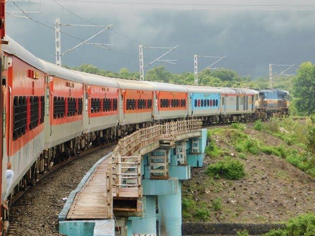 Mumbai To Madgaon : Full Journey : 10103 CSMT - MAO Mandovi Express : Indian Railways