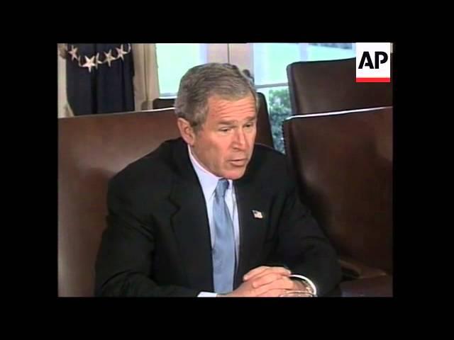 Bush says "working hard to convince both the Indians and the Pakis?"