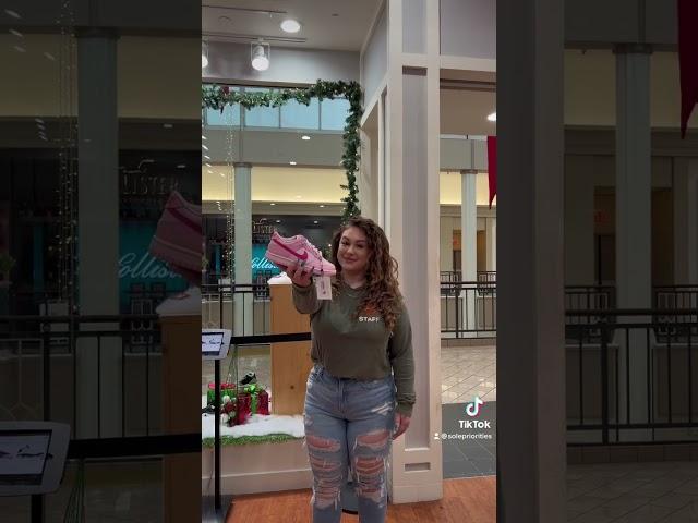 Don’t Miss With Your Significant Other this Holiday Season, Shop at Sole Priorities for Your Gifts!