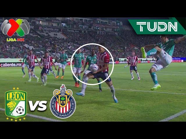 ¡POLÉMICAi! Pedían mano de Chiquete | León 0-0 Chivas | AP2023-J1 | Liga Mx | TUDN