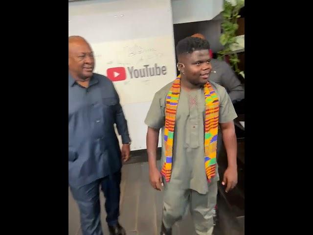 The Sudden Panic when the former President Of Ghana John Mahama arrived#ghana #johndramanimahama