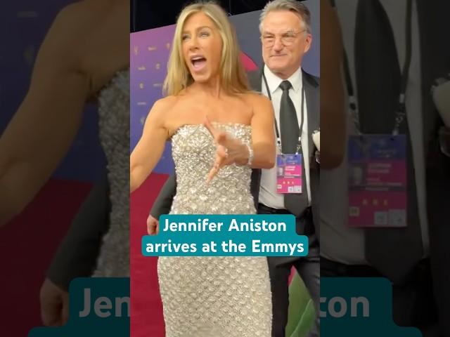 Everyone do the Hamminator! Jennifer Aniston is bringing goddess energy to the #emmys