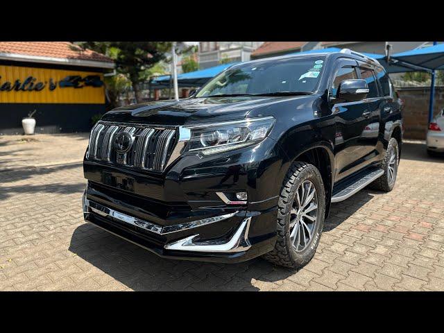 2018 Toyota Landcruiser Prado TZ.G: Interior & Exterior View