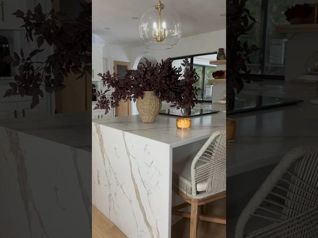 Affordable Fall Stems #falldecor #homedecor #kitchendesign #decoratewithme #autumn #cozyhome #home