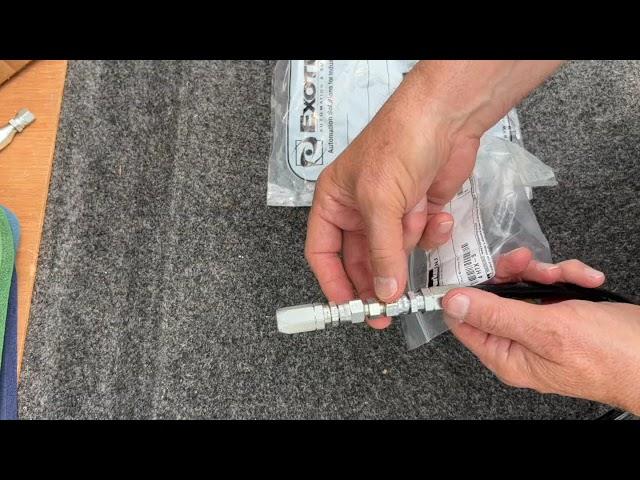 How to repair RV hydraulic hoses. I have saved  over $900 by Fixing a blown RV Hydraulic hose.