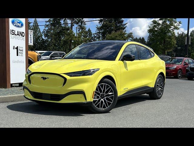 2025 Mustang Mach-E + 88 KWH Ext Battery, Dual Fixed Glass Roof Review | Island Ford 25332