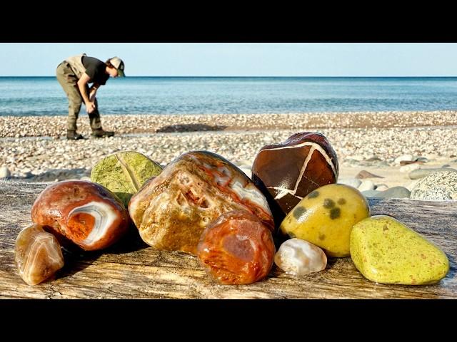 October Rock Hunt on Lake Superior