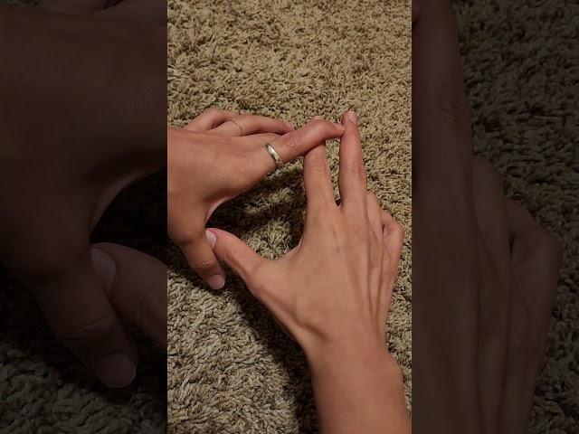 kinesiology-muscle testing using hand loop