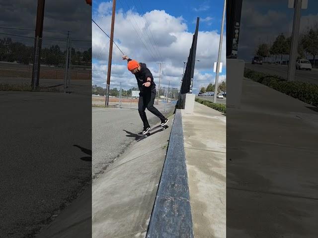 Tough spot to skate but super fun #skateboarding