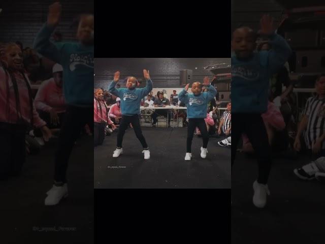 That’s the bby HOTTIEZ eatin it upppp‍🩷#dance #tsquad #motivation #edit #mytia #raniyah