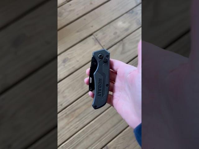 Knife Flickin (4) - Kobalt Box Cutter
