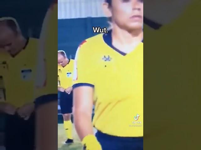 Referee pisses himself in the middle of the field