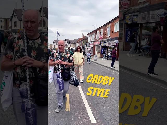 Beautiful people of Oadby #people #walking #streetstyle