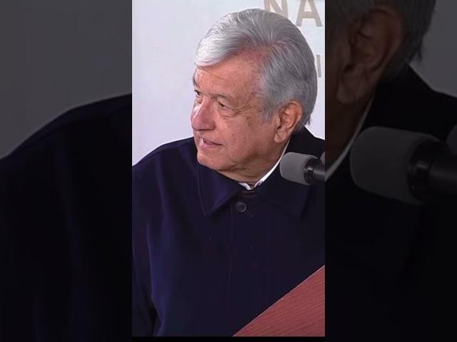 Felipe Calderón arrastrado  . #amlo le da con todo !!!viva #mexico