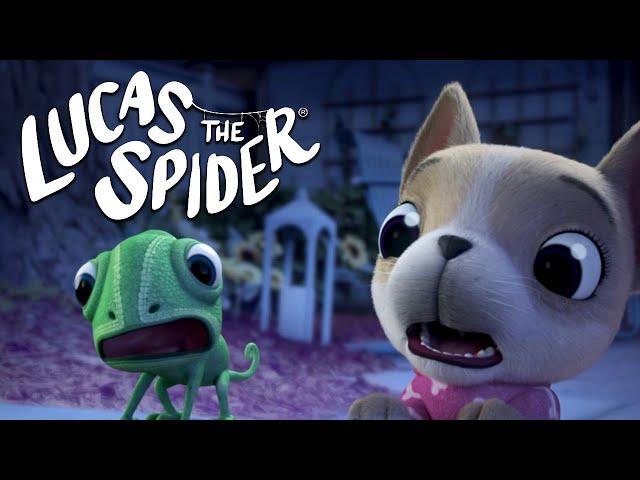 Lucas the Spider in a SCARY Ghost Adventure!