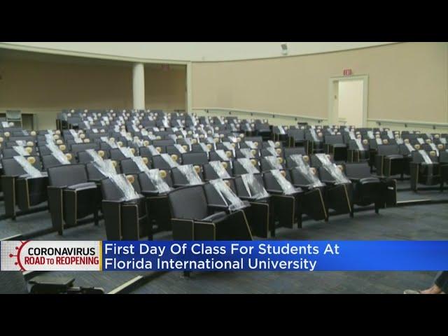 First Day Of Class For Students At Florida International University