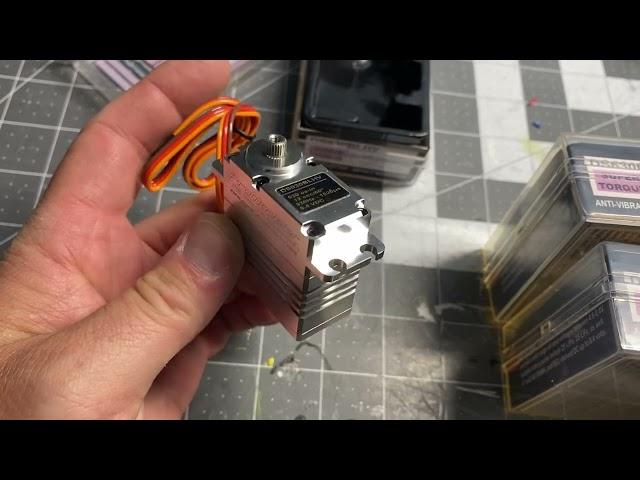 Barth 1/3 Waco - Promodeler Servos